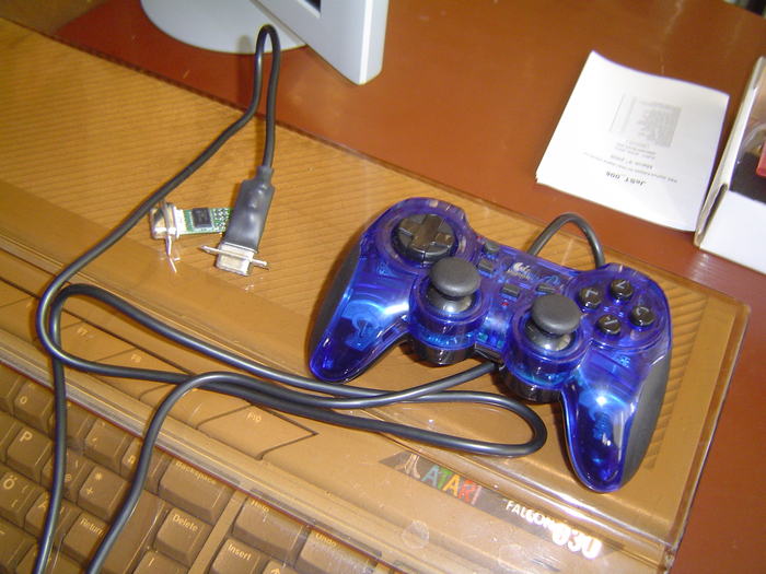 Playstation gamepad with PEST